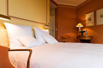 Superior Room, 1 Queen Bed, Park View