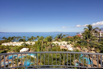 Signature Suite, 2 Double Beds, Mobility Accessible, Ocean View (Roll in Shower)