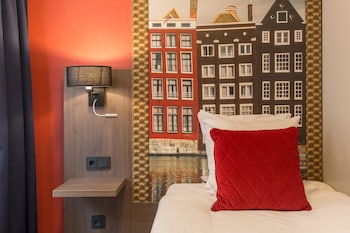 Comfort Room (1 Single Bed)