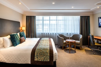 Deluxe Room, 1 King Bed