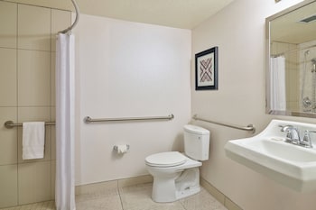 Room, 2 Double Beds (Mobility/Hearing Access, Roll-In Shwr)