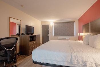 Room, 1 King Bed, Non Smoking
