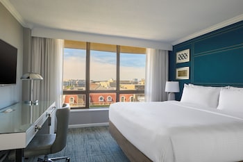 Room, 1 King Bed, City View
