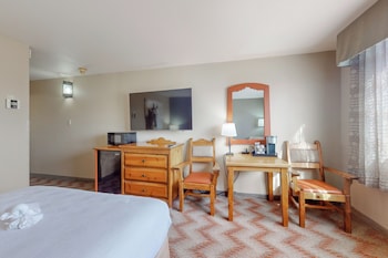 Standard Room, 1 Queen Bed, Non Smoking