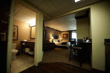 Basic Double Room, 2 Double Beds