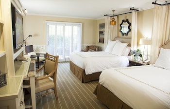Deluxe Mansion Guest Room with Two Queen