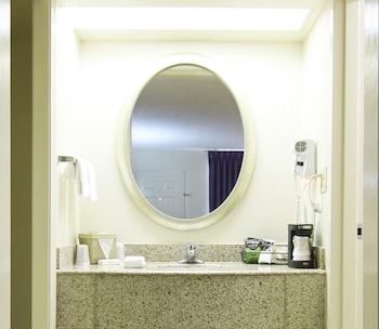 Deluxe Room, 2 Double Beds, Non Smoking