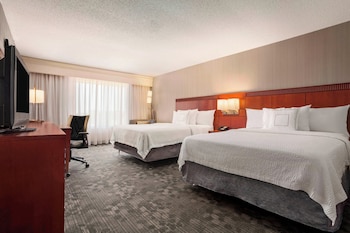 Room, 2 Queen Beds (Hearing Accessible)
