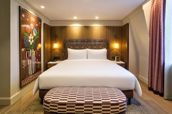 Deluxe Room (Premium)