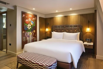 Deluxe Room (Premium)