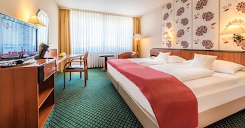 Economy Room, 2 Twin Beds
