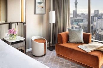 Club Executive King - Pinnacle Tower