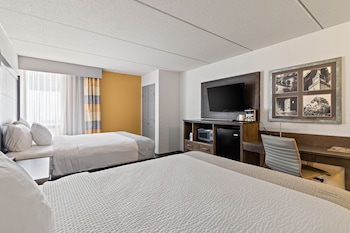 Room, 2 Queen Beds, Non Smoking