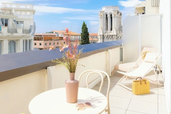 Junior Suite, 1 King Bed with Sofa bed, Terrace (view)