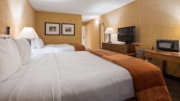 Standard Room, 2 Queen Beds, Non Smoking, Refrigerator & Microwave