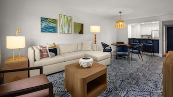 Suite, 1 Bedroom (1 King Bed)