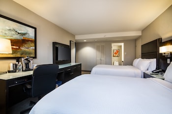 Standard Room, 2 Double Beds, Balcony