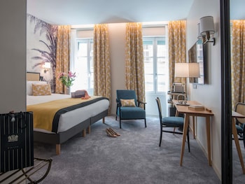 Privilege, Triple Room, 1 Double Bed with Sofa bed