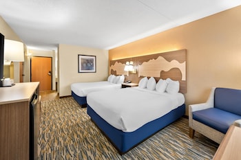 Standard Room, 2 Queen Beds, Non Smoking, Refrigerator & Microwave