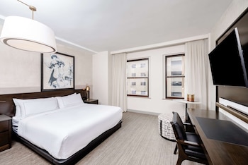 Room, 1 King Bed, Bathtub