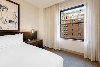 Room, 1 King Bed, Corner
