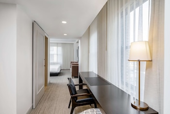 Studio Suite, 1 King Bed