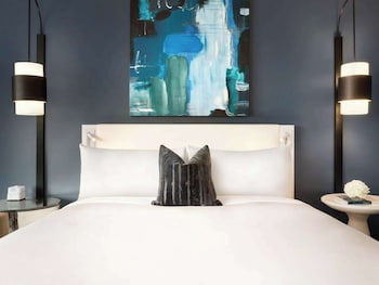 Suite, 1 King Bed (Outremont)