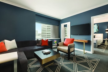 Fairmont Gold, Suite, 1 King Bed
