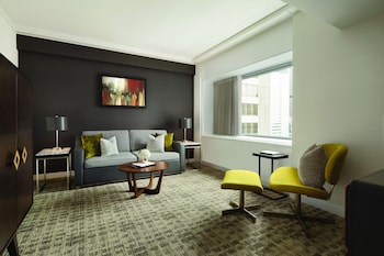 1 Bedroom Suite 1 King bed