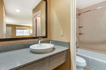 Junior Suite, 1 King Bed, Non Smoking, Balcony (with Sofabed)