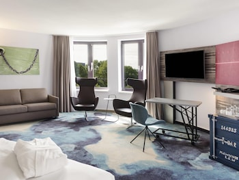 Junior Suite, 1 Double Bed with Sofa bed