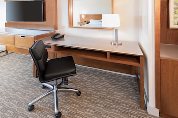 Deluxe Room, 1 King Bed