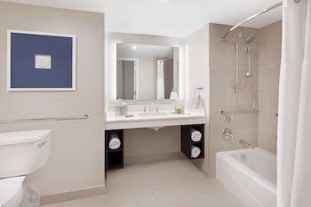 Junior Suite, Accessible, Non Smoking