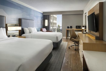 Room, 2 Queen Beds, Balcony