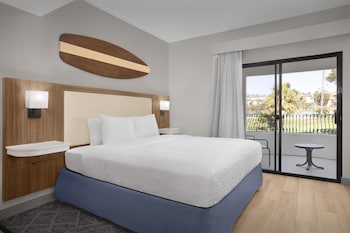 Room, 1 King Bed with Sofa bed, Accessible (Mobility and Hearing)