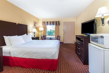 Standard Room, 1 Queen Bed