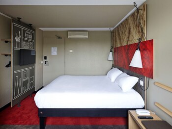 Standard Room, 2 Twin Beds