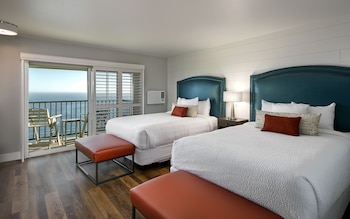 Deluxe Room, 2 Queen Beds (Partial Ocean View, 2Q, Pet Friendly)