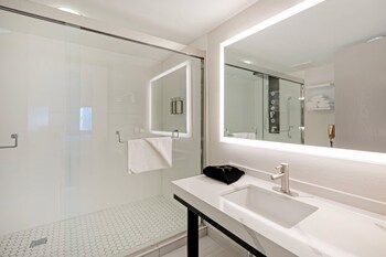 Room, 2 Double Beds, Non Smoking