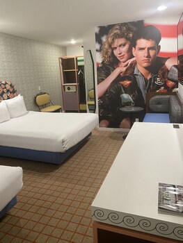 Standard Double Room, 2 Queen Beds