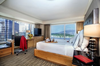 Premier Room, 1 King Bed