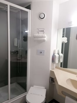 Standard Room, Multiple Beds