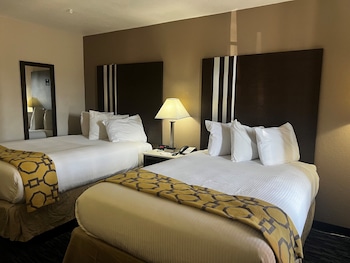Standard Room, 2 Double Beds, Non Smoking