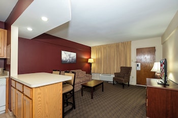 Suite, 1 King Bed with Sofa bed, Non Smoking, Kitchen