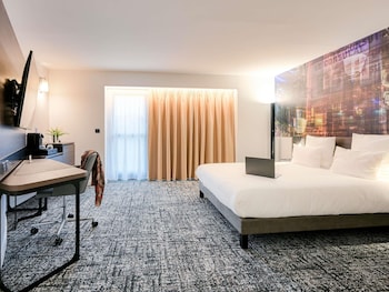 Executive Room, 1 Queen Bed, Balcony