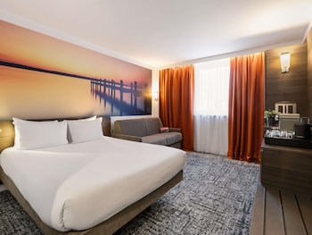Family Room, 1 Double Bed with Sofa bed (Family Room)