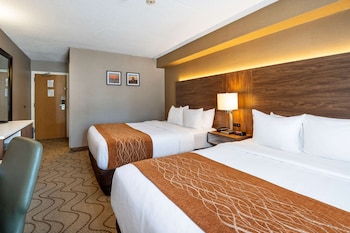 Standard room, 2 Queen Beds, Nonsmoking, Ground Floor