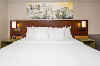 Room, 1 King Bed with Sofa Bed, 1st Floor, Non Smoking