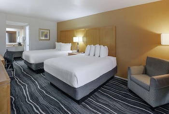 Room, 2 Queen Beds, Non Smoking