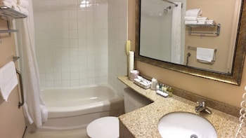 Standard Room, 1 Queen Bed